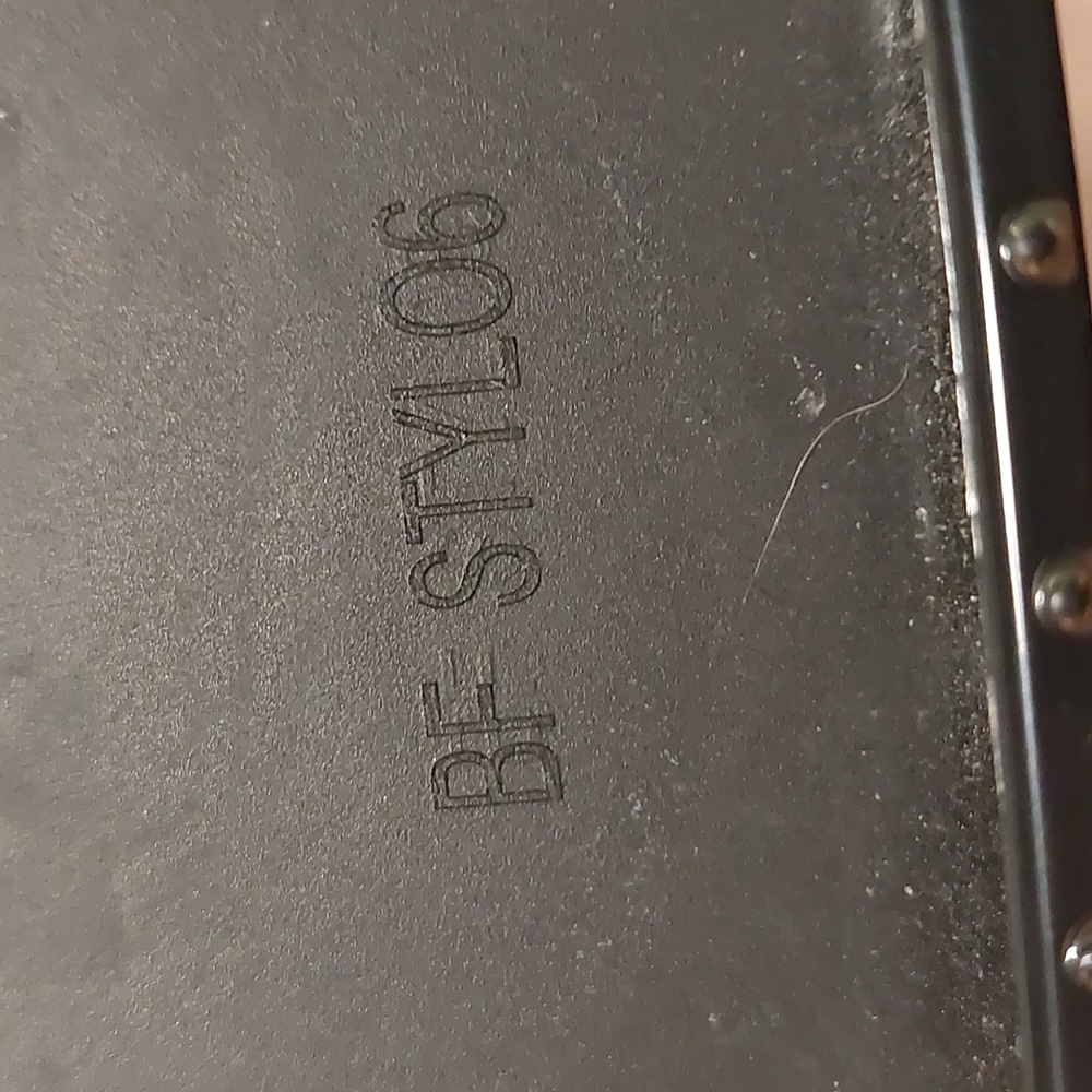 Phone case. - Picture 7 of 12